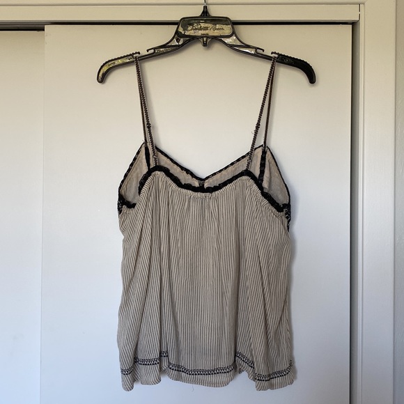 American Eagle size Large flowy tank top - Picture 3 of 3